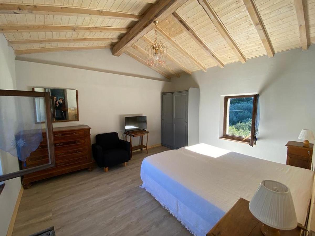 马尔切西内Olive Grove House公寓 外观 照片